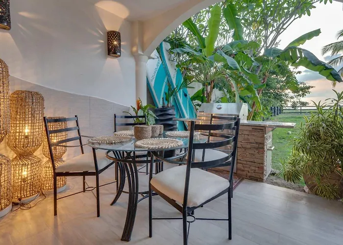 Playa Potrero Beachfront Ocean Views, Pool & Bbq Holiday home Santa Cruz (Guanacaste)