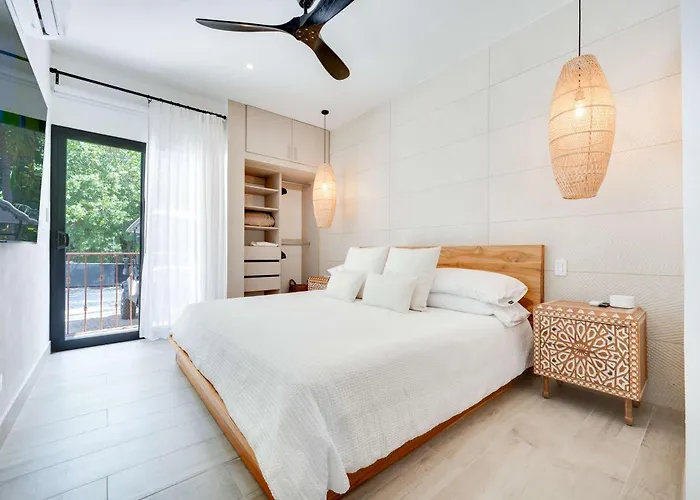 Playa Potrero Beachfront Ocean Views, Pool & Bbq *